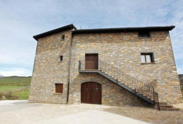 Apartamentos Pirineos Ordesa El Pueyo de Araguás Eksteriør bilde