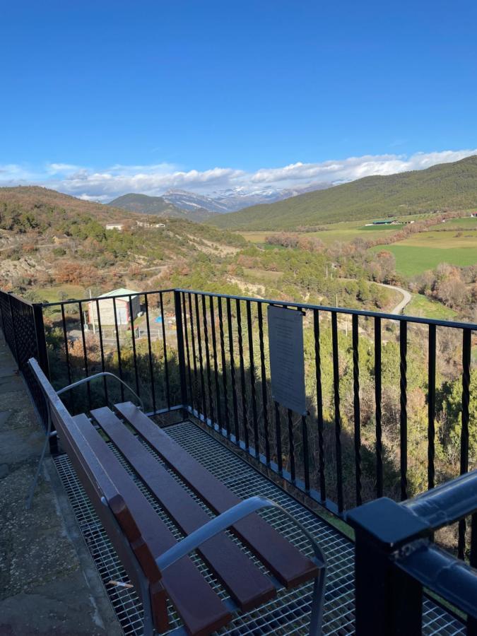 Apartamentos Pirineos Ordesa El Pueyo de Araguás Eksteriør bilde