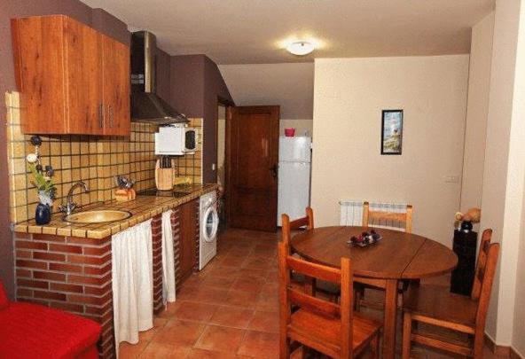 Apartamentos Pirineos Ordesa El Pueyo de Araguás Eksteriør bilde