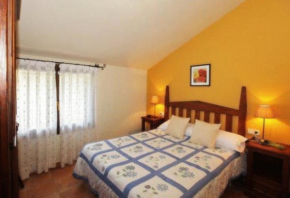 Apartamentos Pirineos Ordesa El Pueyo de Araguás Eksteriør bilde
