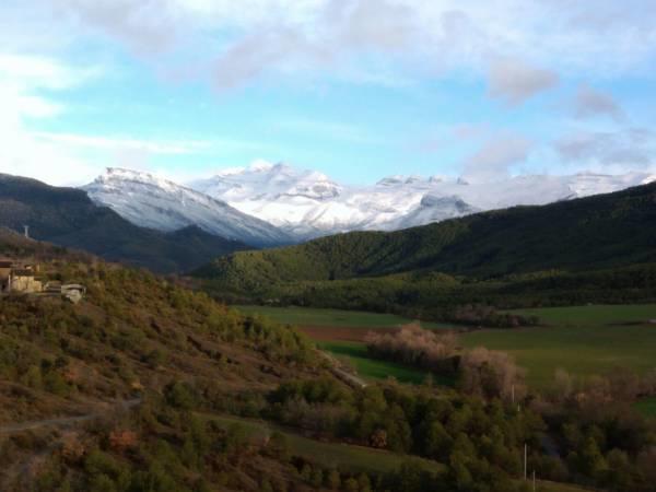 Apartamentos Pirineos Ordesa El Pueyo de Araguás Eksteriør bilde
