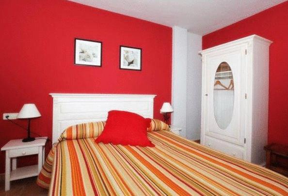 Apartamentos Pirineos Ordesa El Pueyo de Araguás Rom bilde