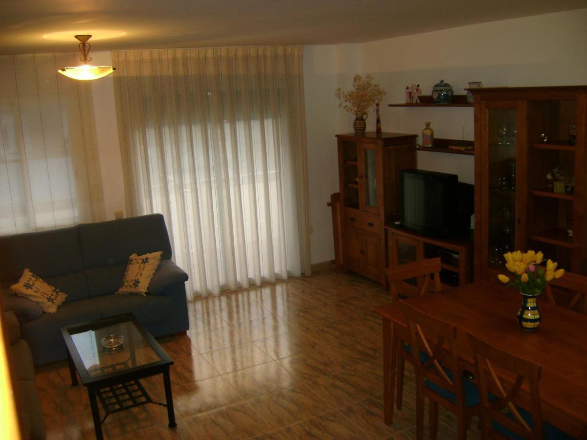Apartamentos Pirineos Ordesa El Pueyo de Araguás Rom bilde